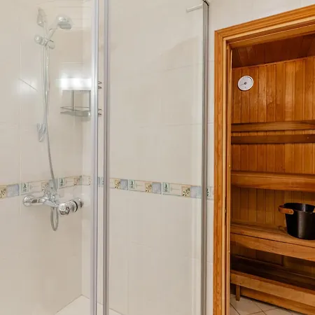 Appartamento Airhome - Library Reval